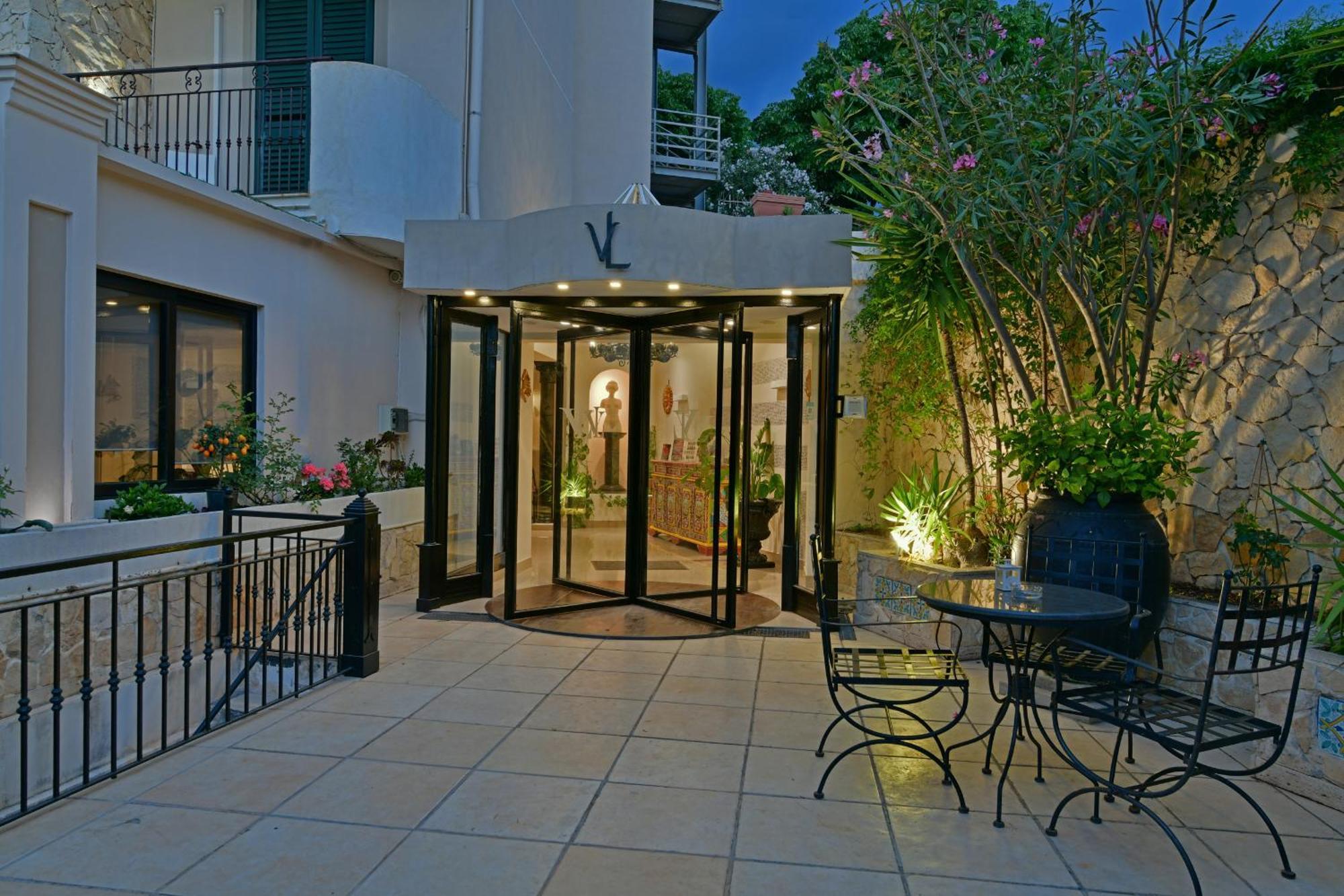 Hotel & Apartments Villa Linda จีอาร์ดีนี นักซอส ภายนอก รูปภาพ